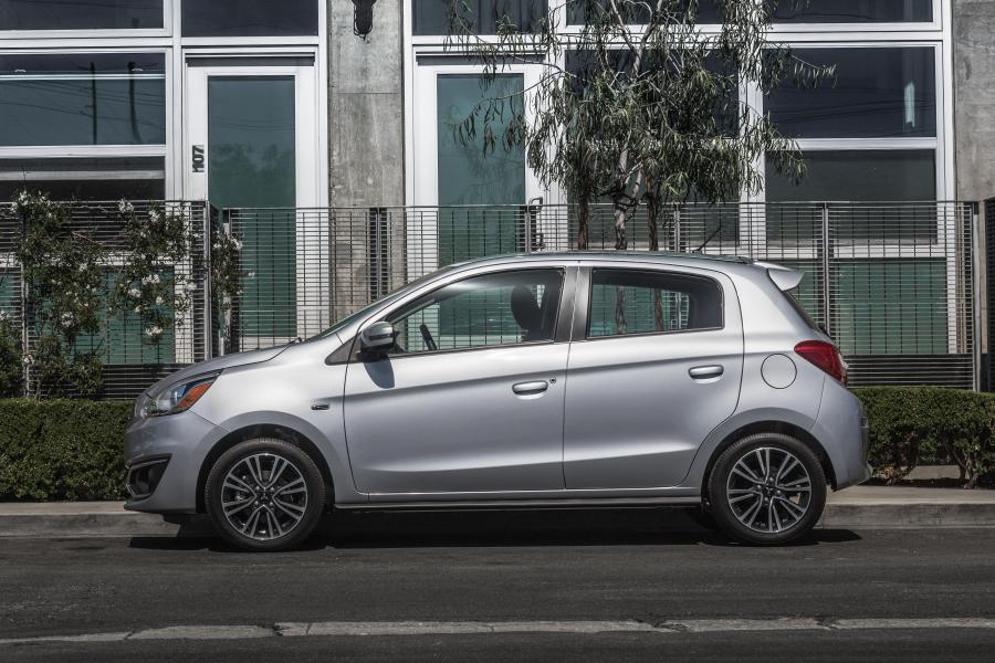 Mitsubishi Mirage GT 2016 года  (NA) (фото 15 из 29)